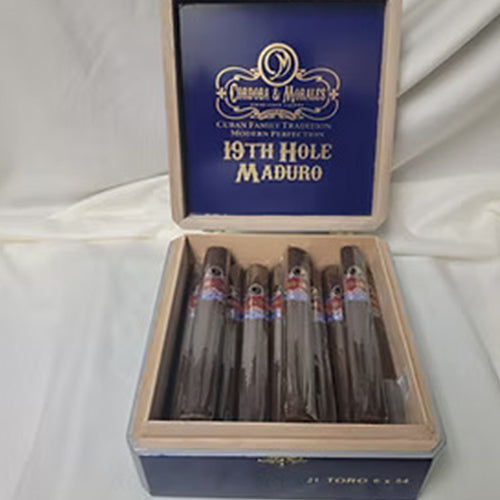 CORDOBA & MORALES 19TH HOLE MADURO TORO